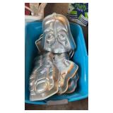 Lot of cake pans (sci-fi themed, Starwars, space,