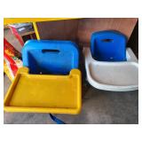 2 plastic booster chairs