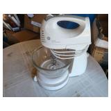 GE hand stand mixer