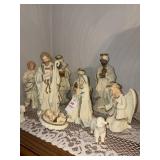 Nativity figurine lot