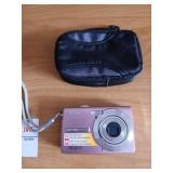 Kodak M1063 digital camera and case