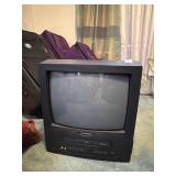 Vintage sylvania CRT television approx 21 in