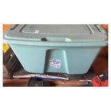 Durabilt 32gal tote