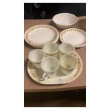 Butterfly Gold Corelle dishes. dinner (6)