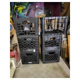 6 Plastic crates
