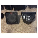 2 Fender Model 1270 Amps