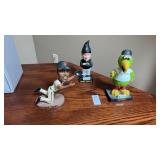 Pittsburgh Pirates Clint Hirdle and Parrot bobble