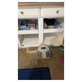 Lot of a heater, hot/cold therapy items