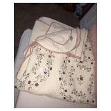 Better Homes and Gardens King Size Quilt