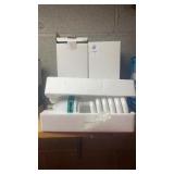 2 high-wattage compact fluorescent lamp