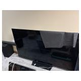 LG OLED flatscreen TV (67 inches) with remote