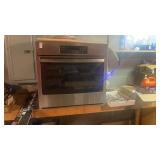 GE Electric Wall Oven