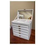 Vlando jewelry box with 5 drawers having gold