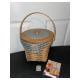 Longaberger 1998 Crawford Barn Raising basket