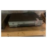 RCA VR555 4-head VCR player