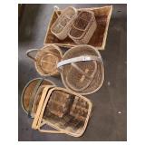 Lot of assorted wicker baskets