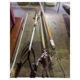 Lot of assorted reaching devices and grabbers
