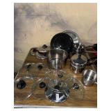Lot of Assorted Kitchen Pots and Lids
