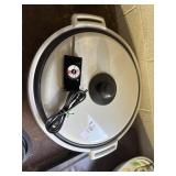 Dazey Round-a-bout Electric Skillet