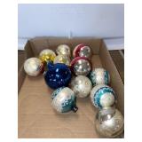 Vintage Christmas balls - variety lot