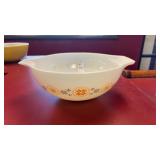 PYREX TOWN AND COUNTRY CINDERELLA MIXING BOWL 4
