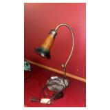 Tulip Floral Desk Lamp