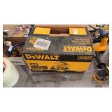 DeWalt 18V 6-1/2inch cordless circular saw