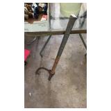 Antique log roller tool