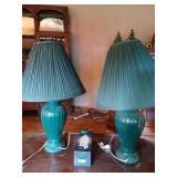 Pair of 22" high lamps and new bulb camera