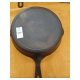 Griswold #8 cast iron skillet