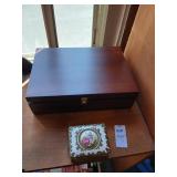 Tea and small jewelry box