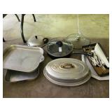 Assortment of kitchen ware