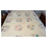 Vintage Dresden Plate Quilt 81in x 78