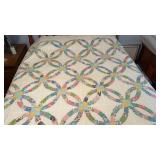 Vintage double wedding ring quilt, hand-pieced &