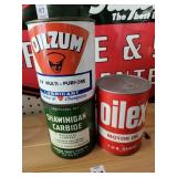 Assortment of quart oils