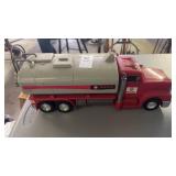 Mattel Matchbox Texaco Fuel-Up Tanker Truck
