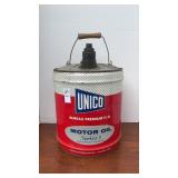 Vintage Unico 5-gallon Motor Oil can