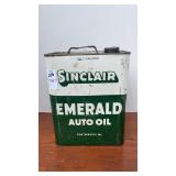 Vintage Sinclair Emerald Auto Oil 2-gallon tin