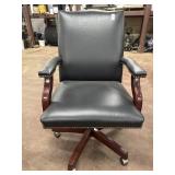 Office Swivel Desk Chair Bonded Leather with