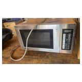 Armana Microwave works but no handle