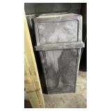 Rubbermaid Trash Can
