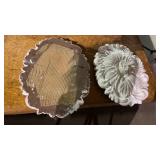 2 Decorative Wall Plaques