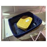 Longaberger 2003 paper tray basket with 2
