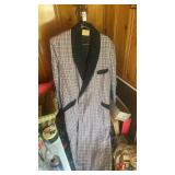 Pilgrim brand lounge robe M 40/42