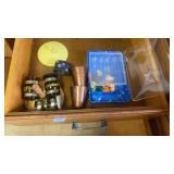 Florida salt/ Pepper set, plastic shot glasses,