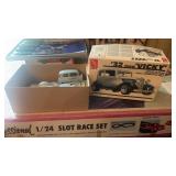 Vintage AMT/ERTL 1:25 scale plastic model kit for