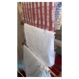 3 tablecloths