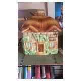 Vintage Price Kensington 'Ye Olde Cottage'