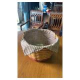 Longaberger Basket 10'x 10' X 6.25'' Basket With