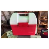 Rubbermaid Lunch Box